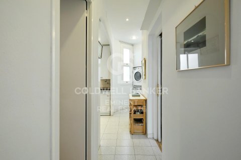 Apartment à vendre à Barcelona, Espagne, 2 chambres, 137 m2 No. 158327 - photo 8