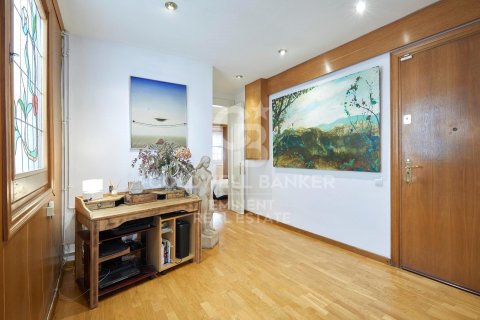 Apartment à vendre à Barcelona, Espagne, 2 chambres, 137 m2 No. 158327 - photo 10