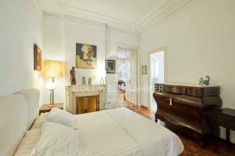 Apartament w Barcelona, Hiszpania 2 sypialnie, 137 mkw. nr 158327 – zdjęcie 20