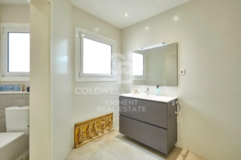Apartment à vendre à Barcelona, Espagne, 2 chambres, 137 m2 No. 158327 - photo 28