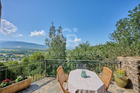 House for sale in Spain 4 bedrooms, 215 sq.m. No. 158328 - photo 13