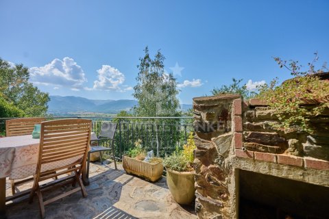 House for sale in Spain 4 bedrooms, 215 sq.m. No. 158328 - photo 14