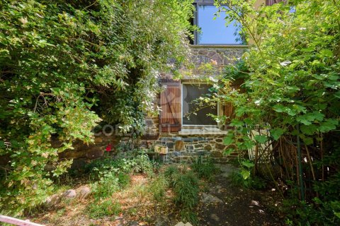 House for sale in Spain 4 bedrooms, 215 sq.m. No. 158328 - photo 3