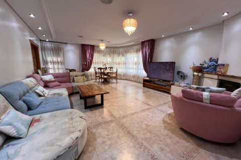 Villa till salu Callosa de Segura, Alicante, Spanien 7 sovrum, 616 kvm. Nr. 137802 - foto 15