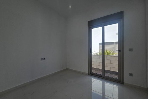 Villa till salu Alicante, Spanien 3 sovrum, 133 kvm. Nr. 137803 - foto 11