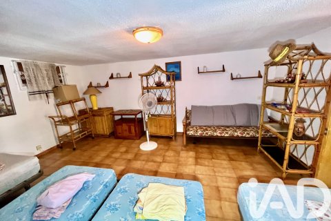Radhus till salu i Oropesa del Mar, Castellon, Spanien 4 sovrum, 155 kvm. Nr. 172132 - foto 28