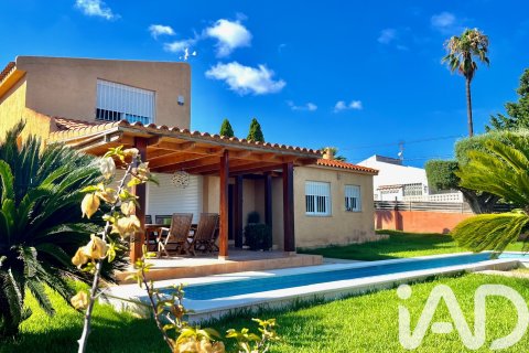Casa a Peniscola, Castellon, Spagna 4 camere da letto, 242 mq. N° 172131