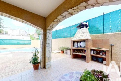 House à vendre à El Vendrell, Tarragona, Espagne, 4 chambres, 250 m2 No. 172129 - photo 25