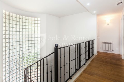 Casa in vendita a Gava, Barcelona, Spagna 6 camere da letto, 490 mq. N° 166458 - foto 25