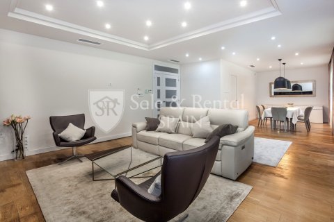 Casa in vendita a Gava, Barcelona, Spagna 6 camere da letto, 490 mq. N° 166458 - foto 12