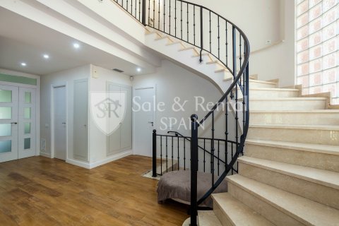 Casa in vendita a Gava, Barcelona, Spagna 6 camere da letto, 490 mq. N° 166458 - foto 4