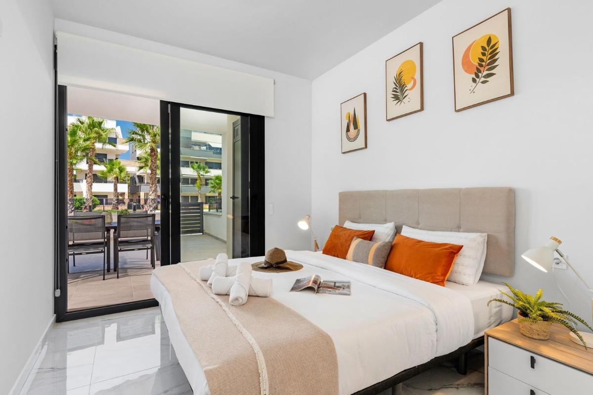 Dzīvoklis Alicante, Spānijā 2 istabas, 71 m2 Nr. 149086