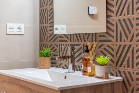 Apartamento en venta en Alicante, España 2 dormitorios, 71 m2 No. 149086 - foto 16