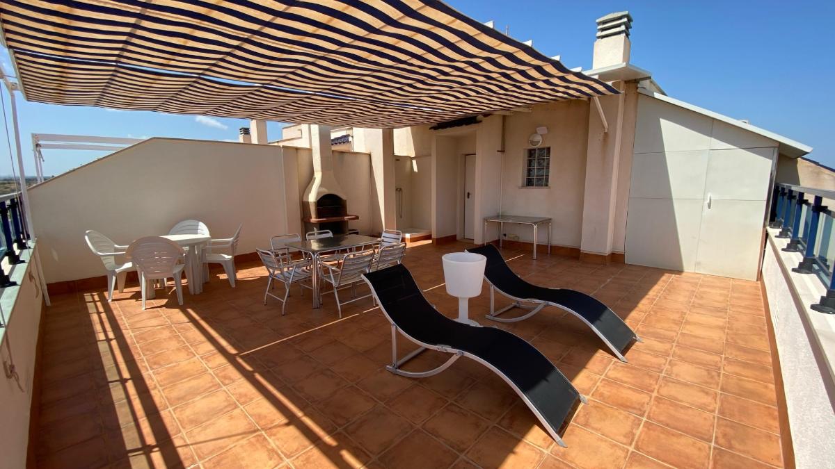 Appartamento a Mil Palmeras, Alicante, Spagna 2 camere da letto, 84 mq. N° 149083