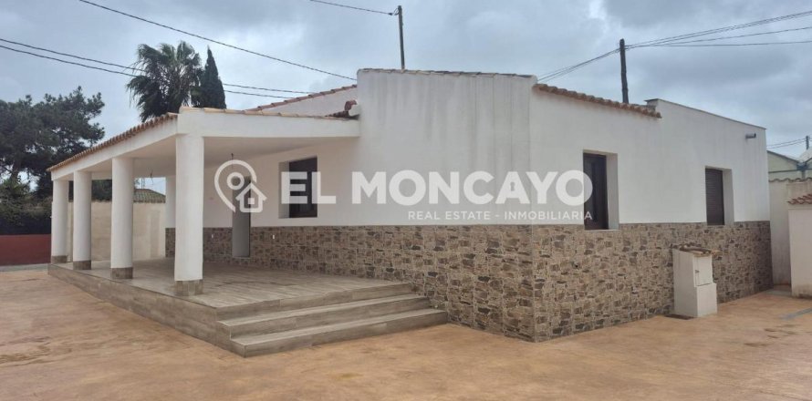 House à Dolores, Alicante, Espagne 3 chambres, 173 m2 No. 149087