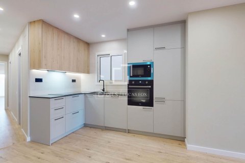 Apartament w Barcelona, Hiszpania 3 sypialnie, 90 mkw. nr 160831