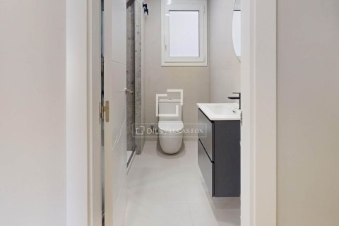 Apartament w Barcelona, Hiszpania 3 sypialnie, 90 mkw. nr 160831 – zdjęcie 25
