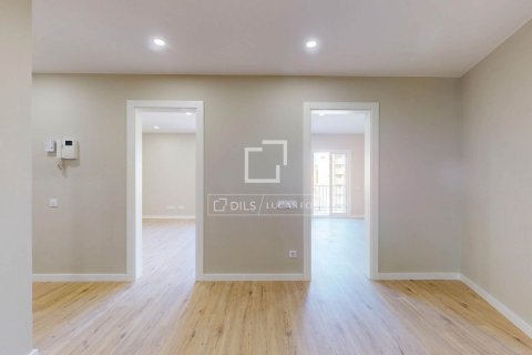 Apartament w Barcelona, Hiszpania 3 sypialnie, 90 mkw. nr 160831 – zdjęcie 26