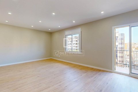 Apartament w Barcelona, Hiszpania 3 sypialnie, 90 mkw. nr 160831 – zdjęcie 13