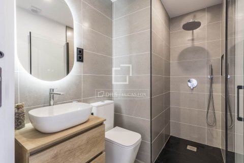 Apartament w Barcelona, Hiszpania 1 sypialnia, 48 mkw. nr 160837 – zdjęcie 18