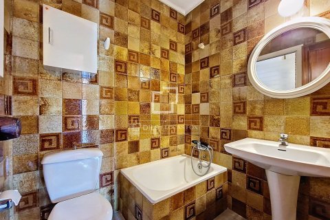 Appartamento in vendita a Vilanova i la Geltru, Barcelona, Spagna 6 camere da letto, 185 mq. N° 160833 - foto 21