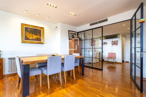 Dzīvoklis pārdošanā Esplugues de Llobregat, Barcelona, Spānijā 3 istabas, 192 m2 Nr. 160834 - attēls 12