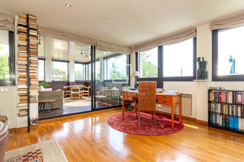 Dzīvoklis pārdošanā Esplugues de Llobregat, Barcelona, Spānijā 3 istabas, 192 m2 Nr. 160834 - attēls 10