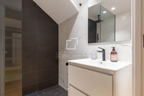 Villa pārdošanā Esplugues de Llobregat, Barcelona, Spānijā 3 istabas, 240 m2 Nr. 160836 - attēls 27