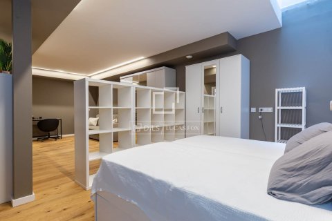 Villa pārdošanā Esplugues de Llobregat, Barcelona, Spānijā 3 istabas, 240 m2 Nr. 160836 - attēls 18