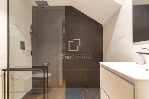 Villa pārdošanā Esplugues de Llobregat, Barcelona, Spānijā 3 istabas, 240 m2 Nr. 160836 - attēls 28