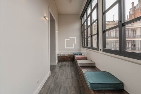 Apartament w Barcelona, Hiszpania 3 sypialnie, 212 mkw. nr 160835 – zdjęcie 13