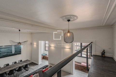 Apartament w Barcelona, Hiszpania 3 sypialnie, 212 mkw. nr 160835 – zdjęcie 21