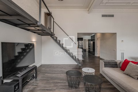 Apartament w Barcelona, Hiszpania 3 sypialnie, 212 mkw. nr 160835 – zdjęcie 16