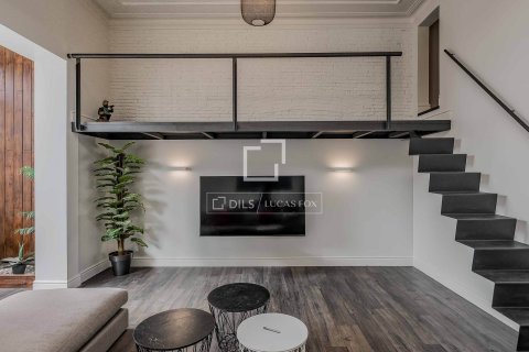 Apartament w Barcelona, Hiszpania 3 sypialnie, 212 mkw. nr 160835 – zdjęcie 10