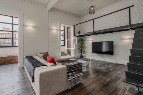 Apartament w Barcelona, Hiszpania 3 sypialnie, 212 mkw. nr 160835 – zdjęcie 6