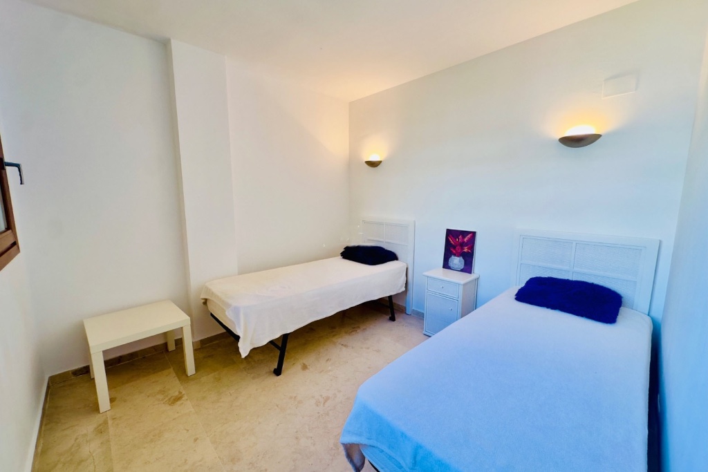 Lägenhet i Punta Prima, Alicante, Spanien 2 sovrum, 95 kvm. Nr. 145430