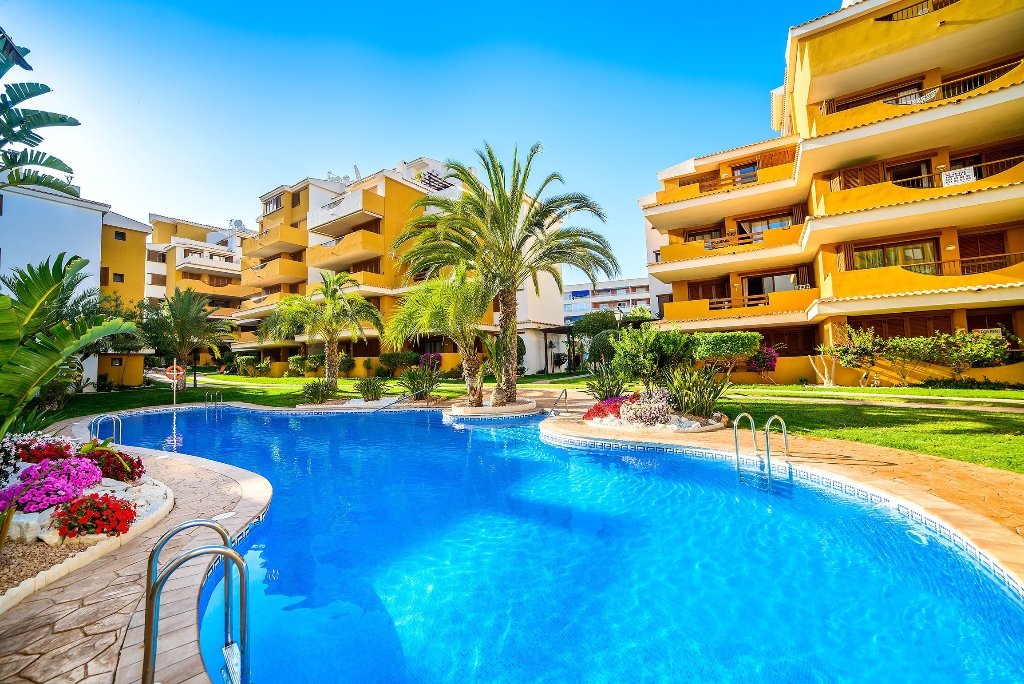 Lägenhet i Punta Prima, Alicante, Spanien 2 sovrum, 95 kvm. Nr. 145430