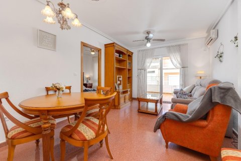 Продажа квартиры в Торревьеха, Аликанте, Испания 2 спальни, 105м2 №145432 - фото 3