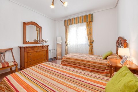 Huoneisto myytävänä Torrevieja, Alicante, Espanja, 2 makuuhuonetta, 105 m2 No. 145432 - kuva 27