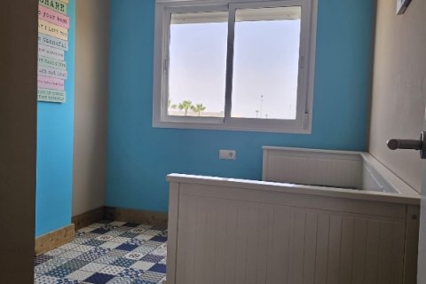 Huoneisto myytävänä Punta Prima, Alicante, Espanja, 2 makuuhuonetta, 67 m2 No. 145428 - kuva 13