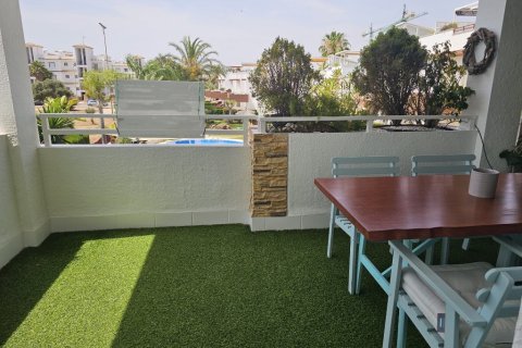 Huoneisto myytävänä Punta Prima, Alicante, Espanja, 2 makuuhuonetta, 67 m2 No. 145428 - kuva 3