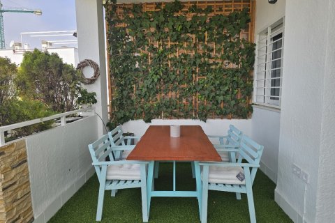 Huoneisto myytävänä Punta Prima, Alicante, Espanja, 2 makuuhuonetta, 67 m2 No. 145428 - kuva 15