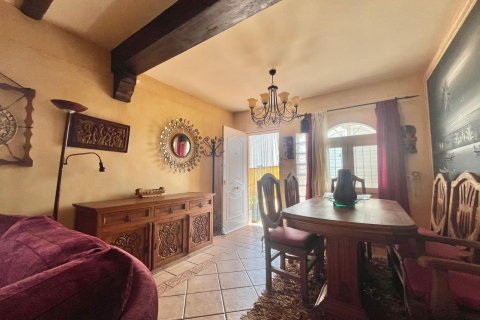 Продажа виллы в Лос Балконес, Аликанте, Испания 2 спальни, 120м2 №155937 - фото 13