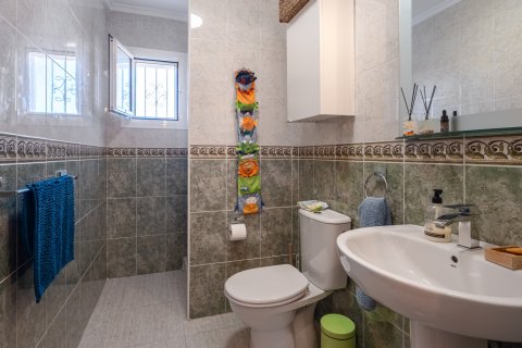 Villa à vendre à Santa Pola, Alicante, Espagne, 6 chambres, 262 m2 No. 155939 - photo 15