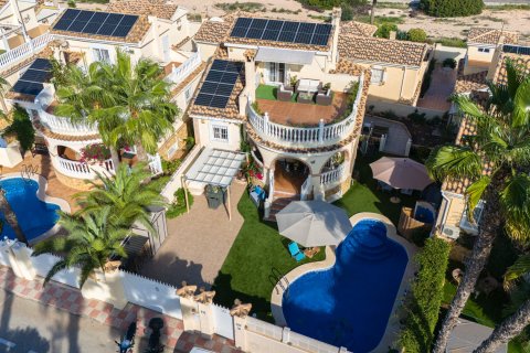 Villa in Santa Pola, Alicante, Spanien 6 Schlafzimmer, 262 m2 Nr. 155939