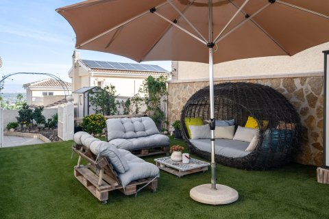 Villa à vendre à Santa Pola, Alicante, Espagne, 6 chambres, 262 m2 No. 155939 - photo 4