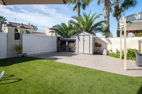 Villa à vendre à Santa Pola, Alicante, Espagne, 6 chambres, 262 m2 No. 155939 - photo 30