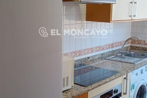 Продажа квартиры в Гуардамар-дель-Сегура, Аликанте, Испания 2 спальни, 75м2 №183813 - фото 17