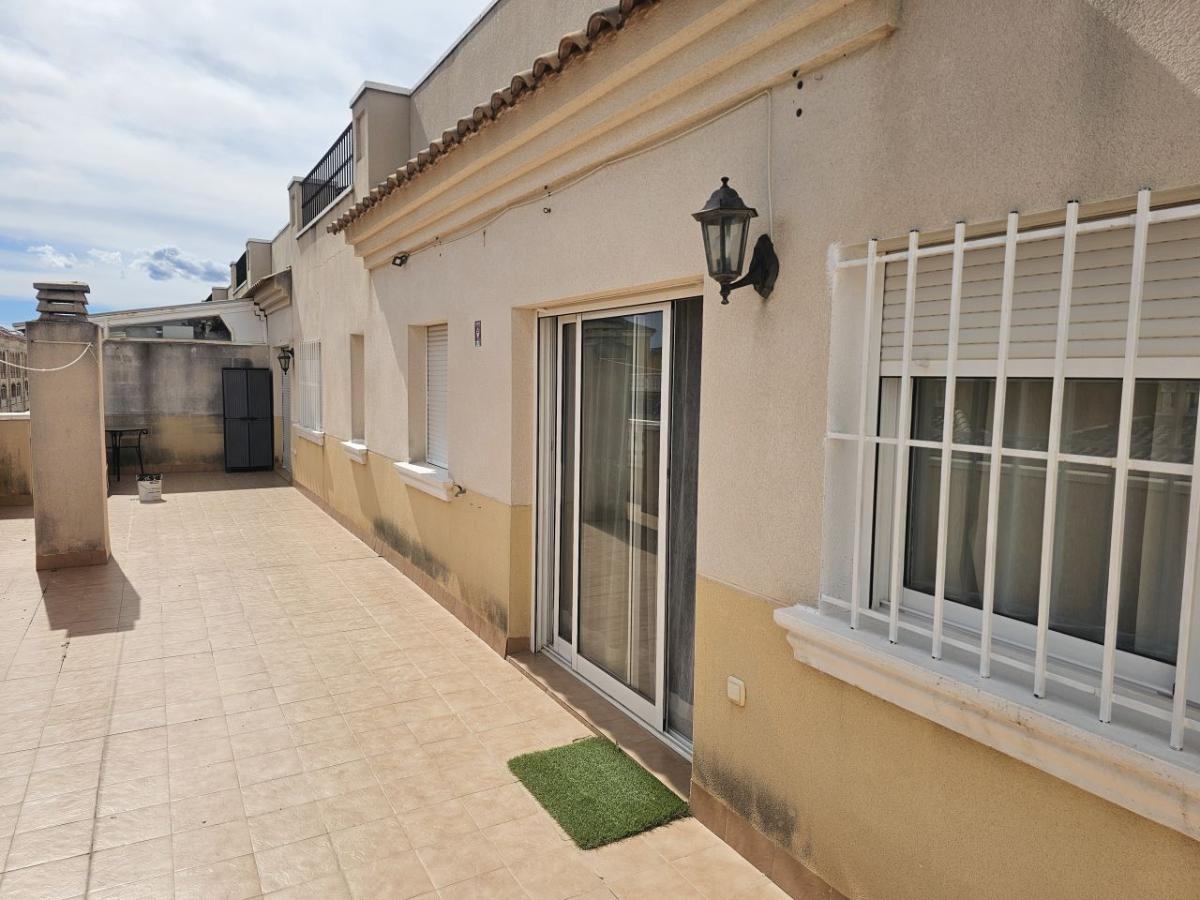Appartamento a Alicante, Spagna 2 camere da letto, 65 mq. N° 183812