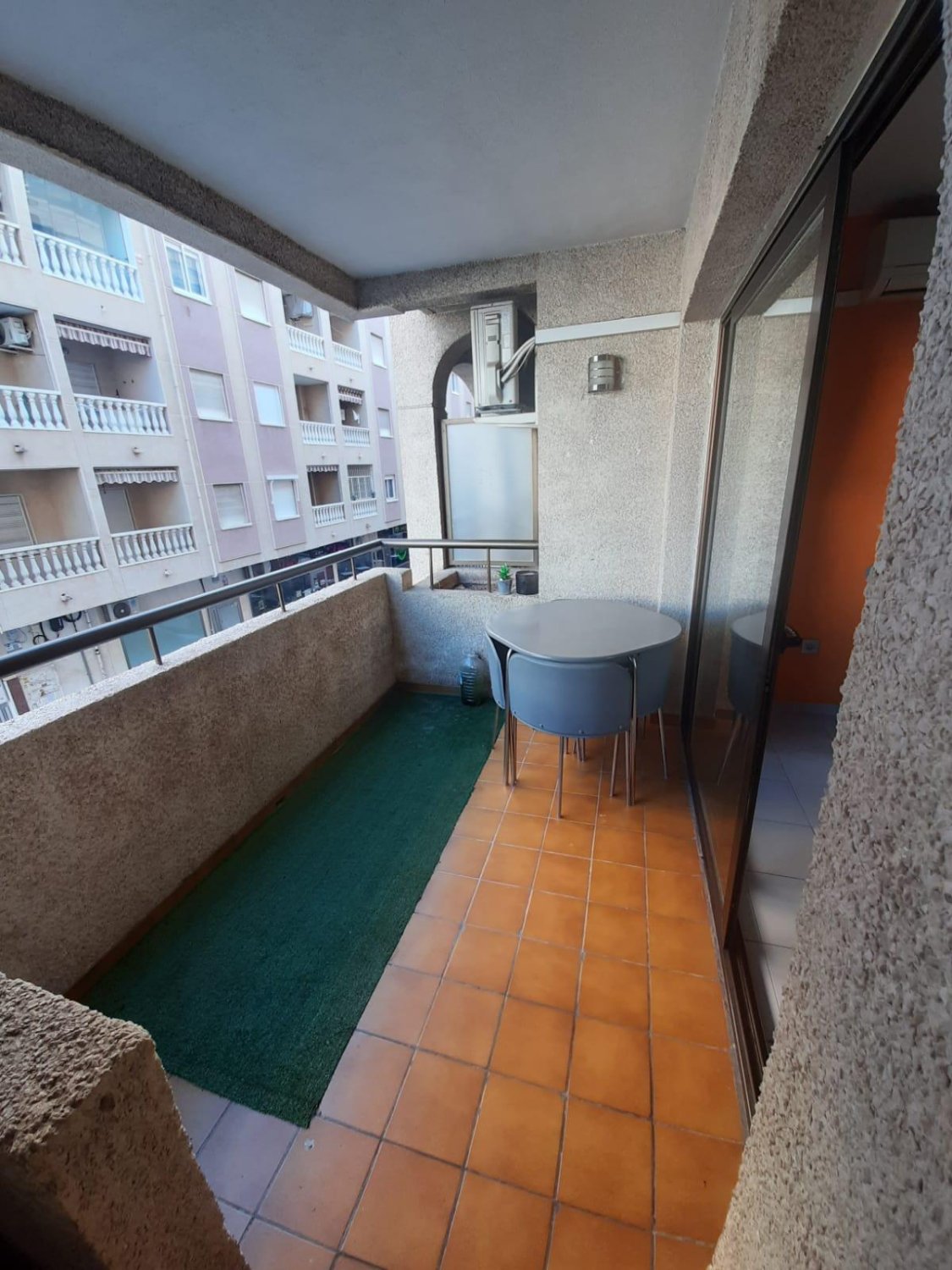 Apartment in Torrevieja, Alicante, Spain 3 bedrooms, 1 sq.m. No. 183816